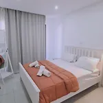 Kallucci's Maison De La Apartamento