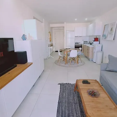 Kallucci's Maison De La Apartament