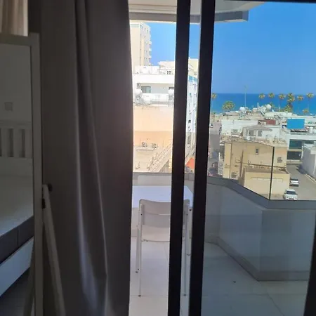 דירה Kallucci's Maison De La