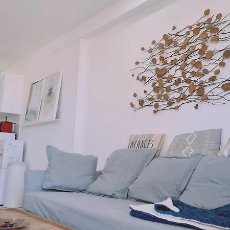 Kallucci's Maison De La