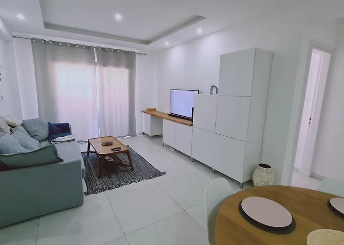 Kallucci's Maison De La * 拉纳卡