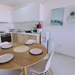 Kallucci's Maison De La Apartament