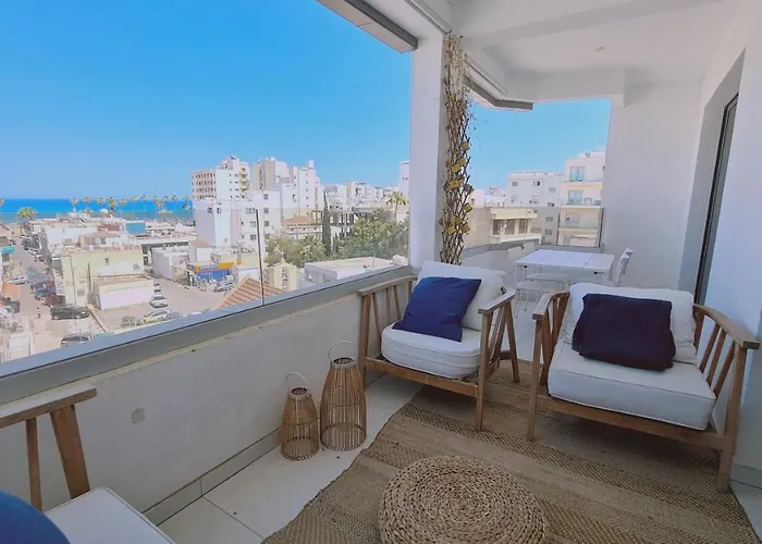 Kallucci's Maison De La